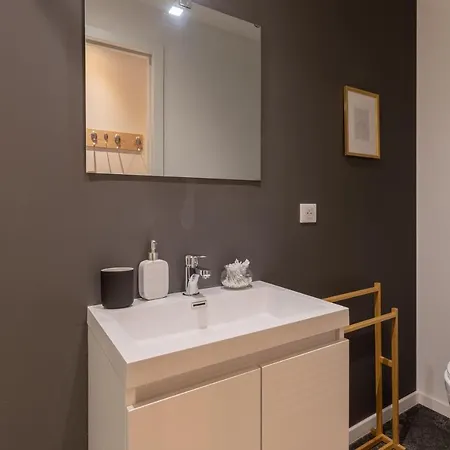 Travel Homes - The Parc, Next To Champ De Mars Apartment Colmar